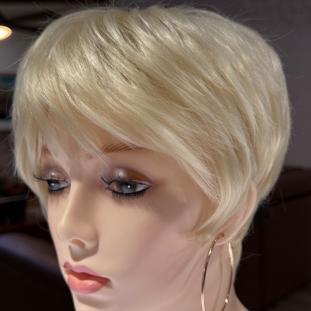 HAIR, Pixie Cut with Bangs, Free Part, Blonde